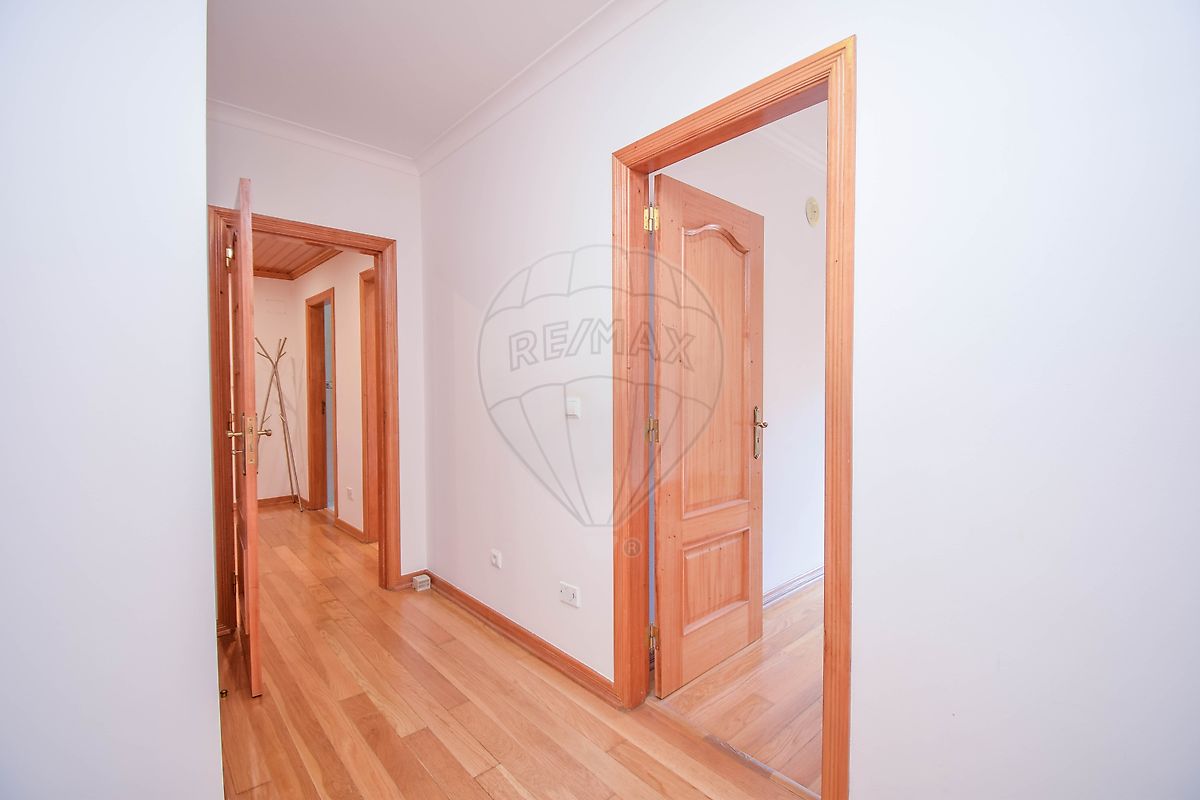 Apartamento T1 para arrendamento