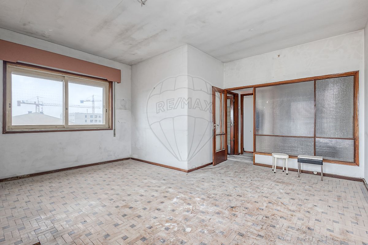 Apartamento T4 para venda