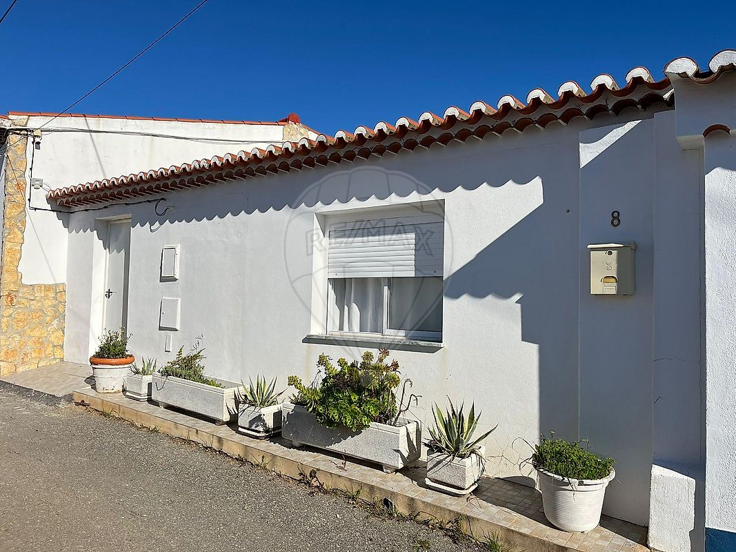 Moradia T2 para venda