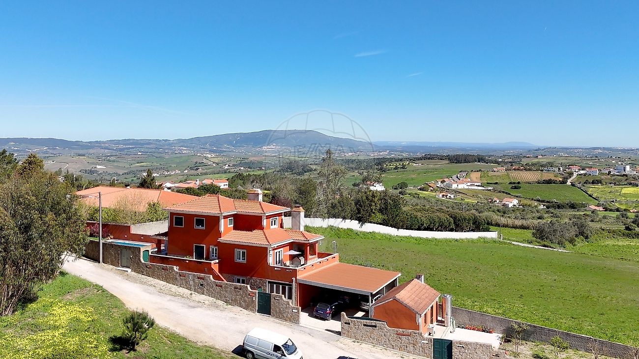 Moradia T4 para venda