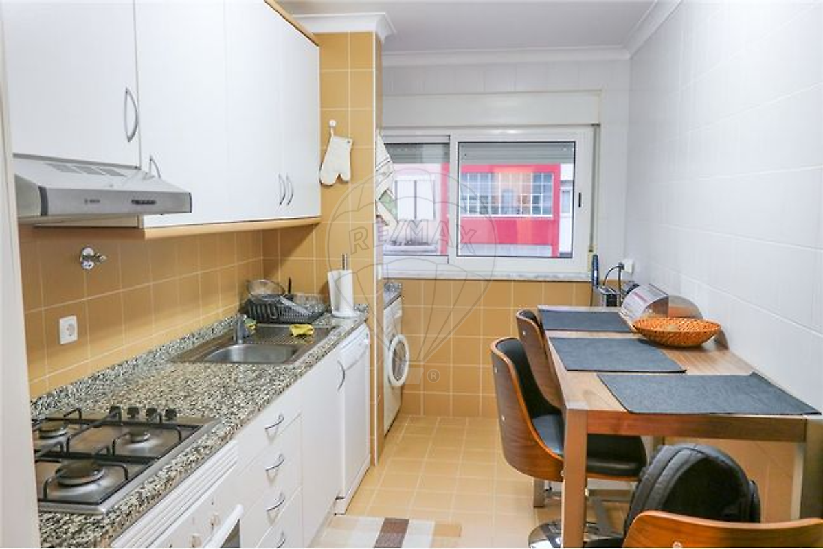 Apartamento T1 para arrendamento