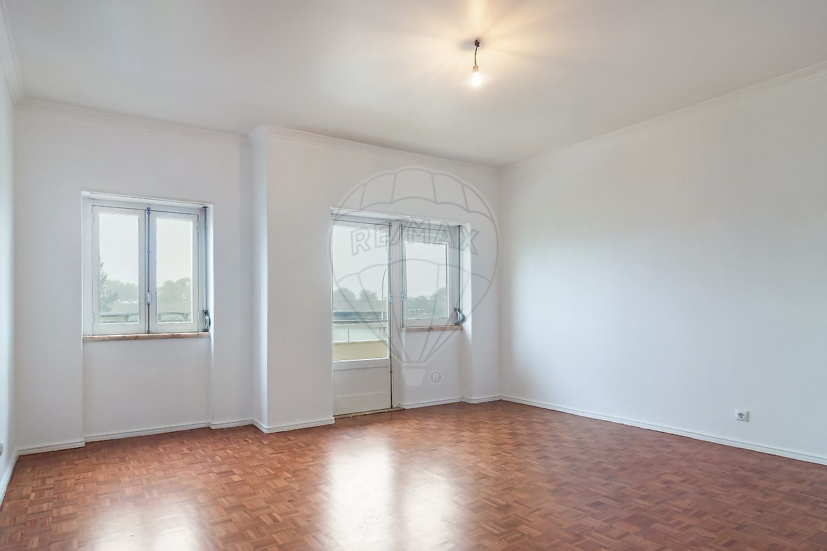 Apartamento T3 para arrendamento