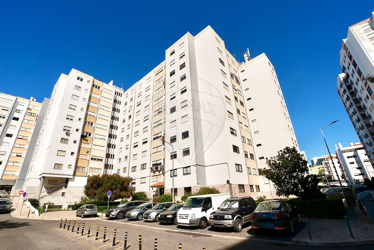 Apartamento T4 para venda