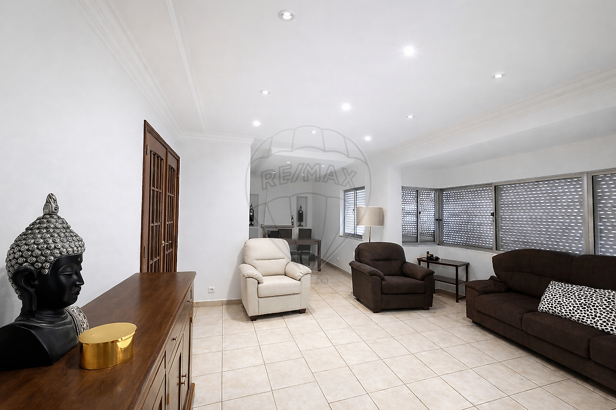 Apartamento T4 para venda