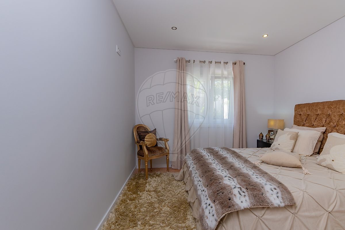 Moradia T2 para venda