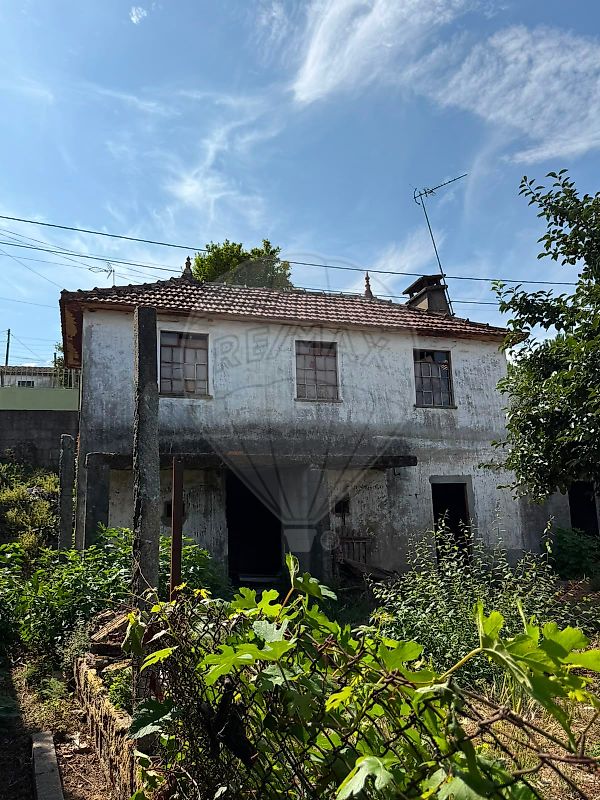 Moradia T2 para venda