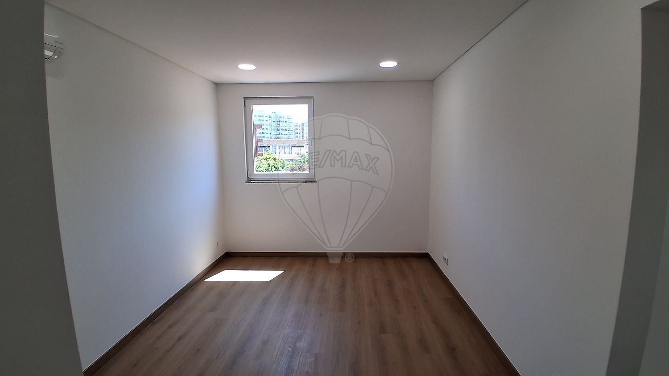Apartamento T2 para arrendamento