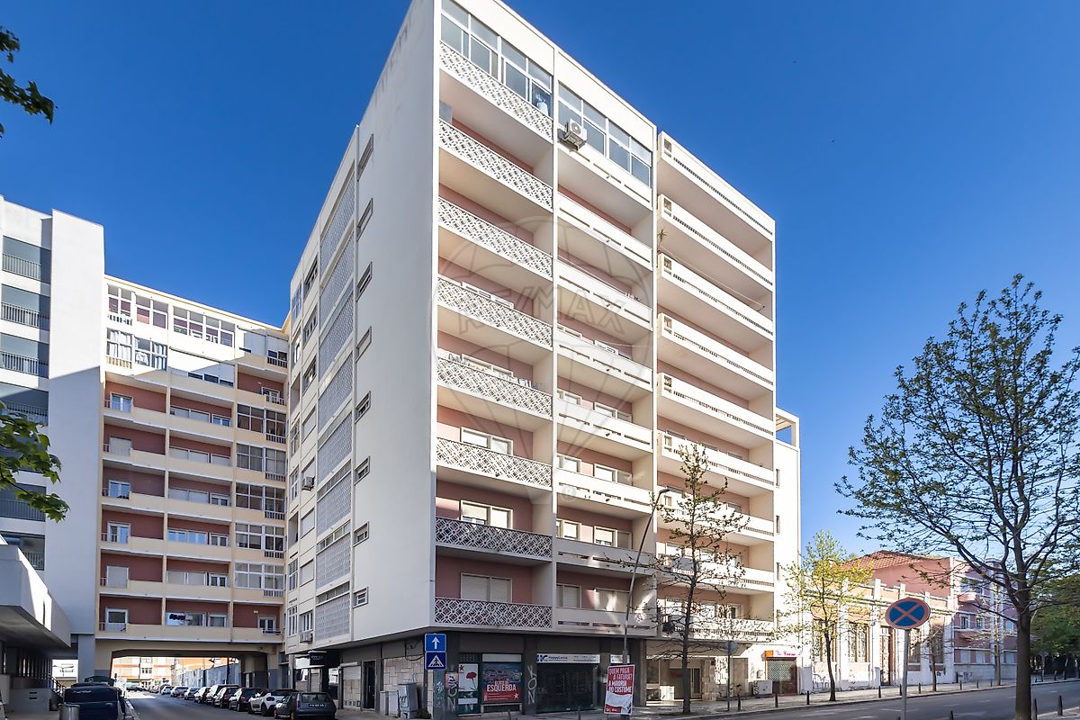 Apartamento T4 para venda