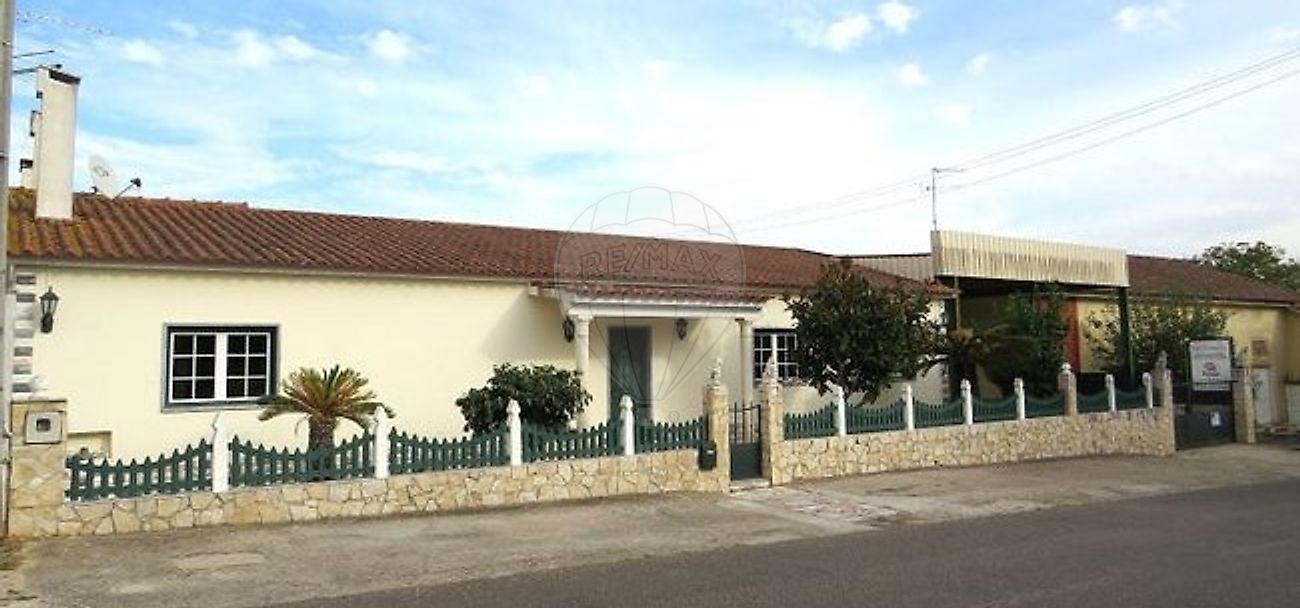 Moradia T2 para venda