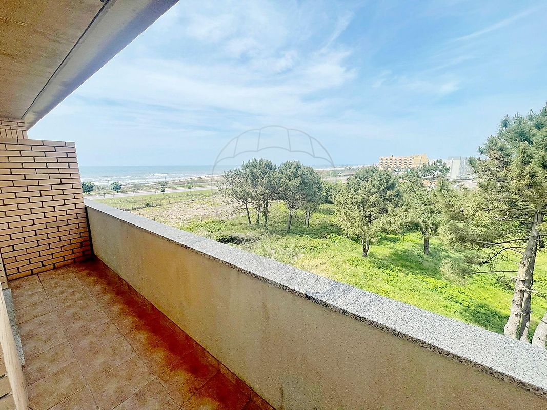 Apartamento T2 para arrendamento
