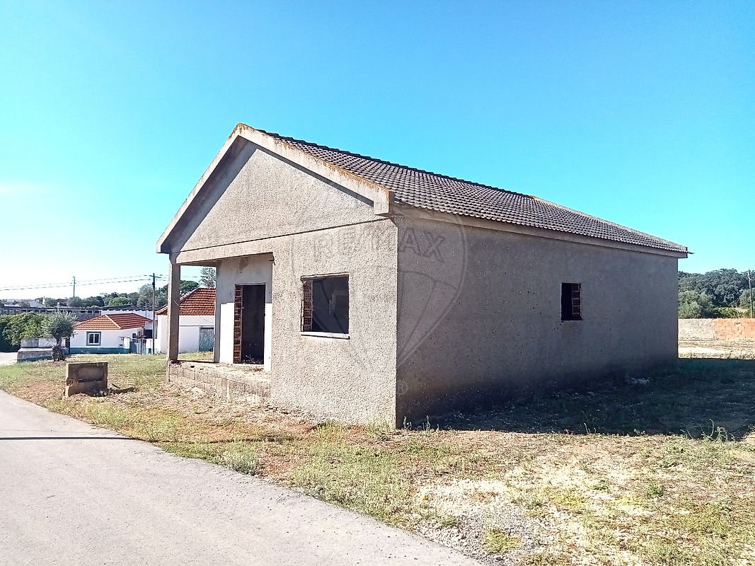 Moradia T2 para venda