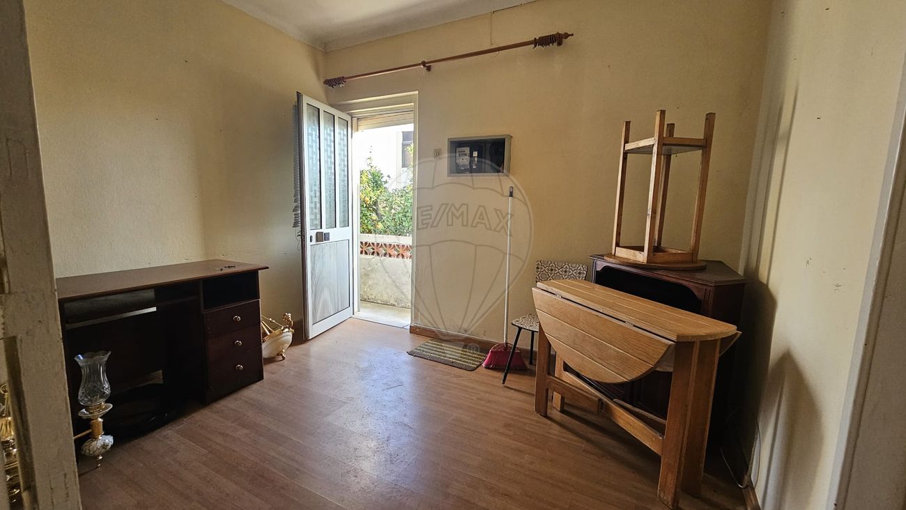 Moradia T4 para venda