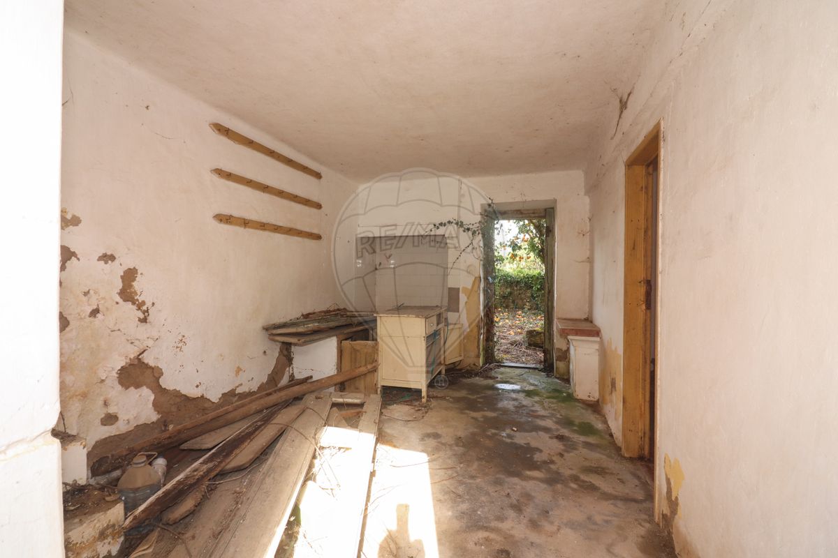 Moradia T5 para venda