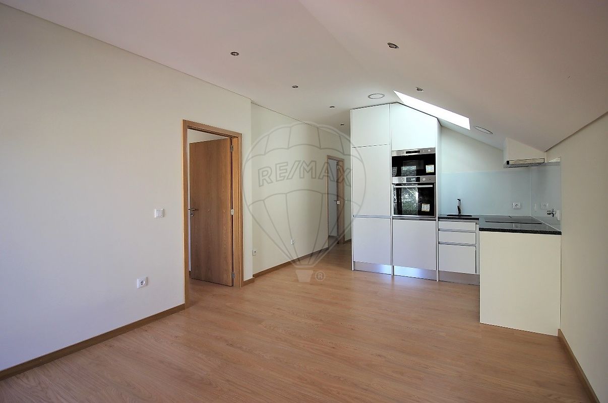 Apartamento T2 para arrendamento