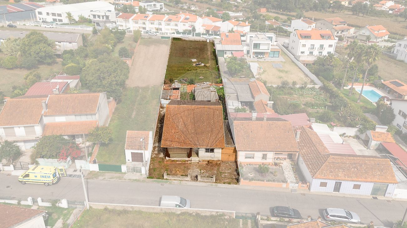 Moradia T4 para venda