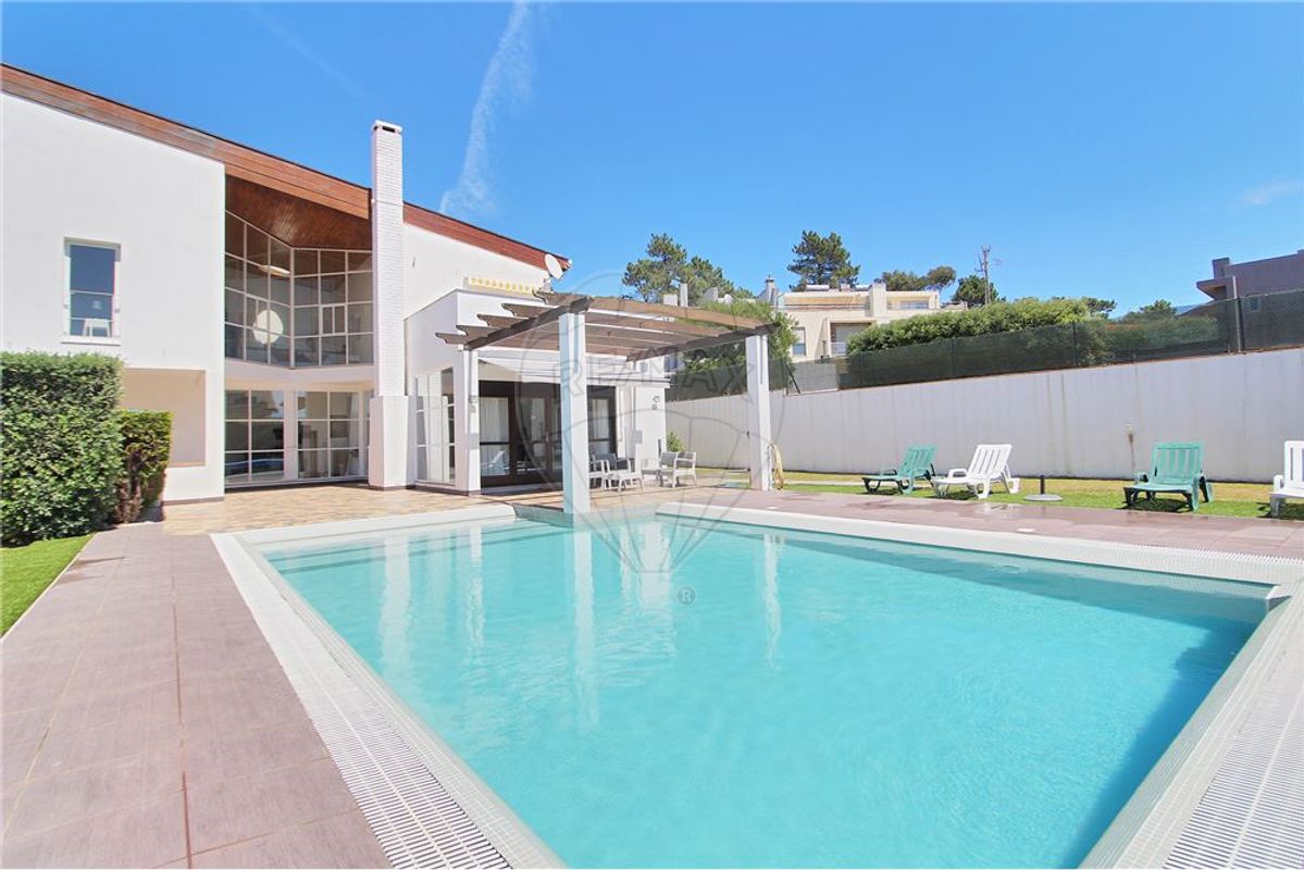 Moradia T4 para venda