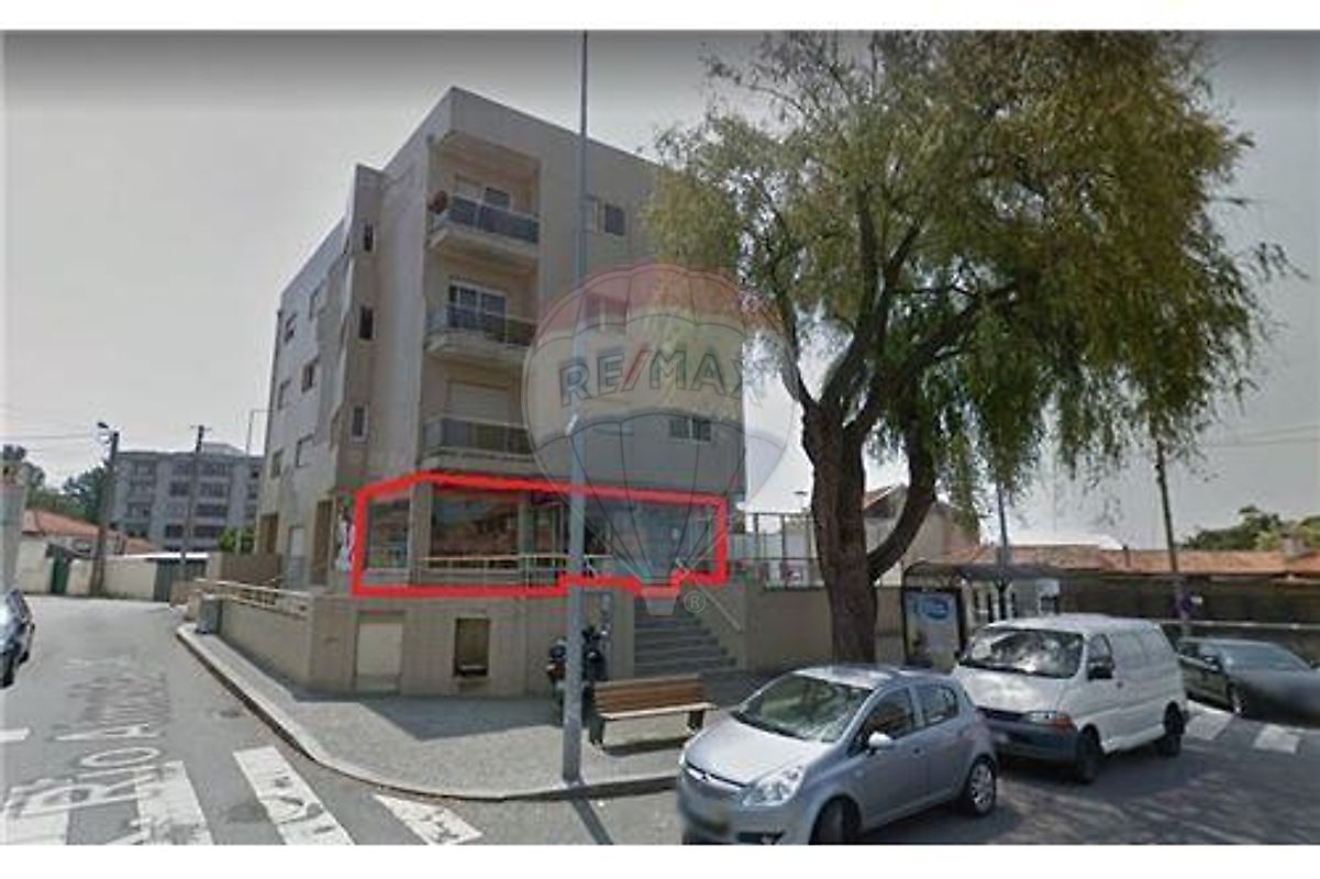 Loja para Venda com Trespasse