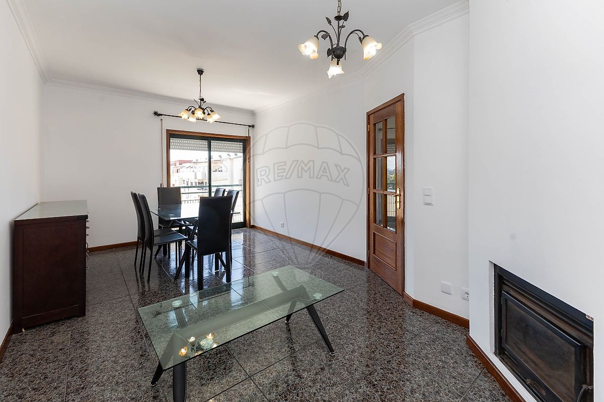 Apartamento T1 para arrendamento