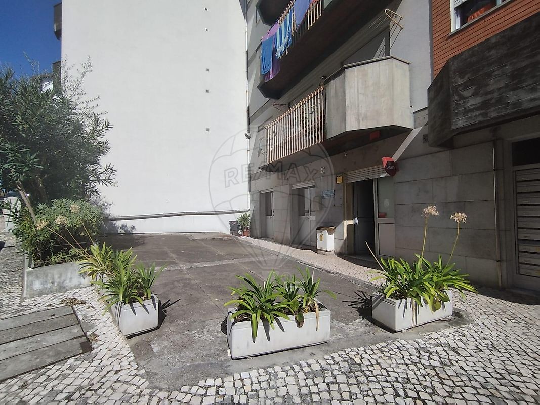 Outros - Comercial  para venda