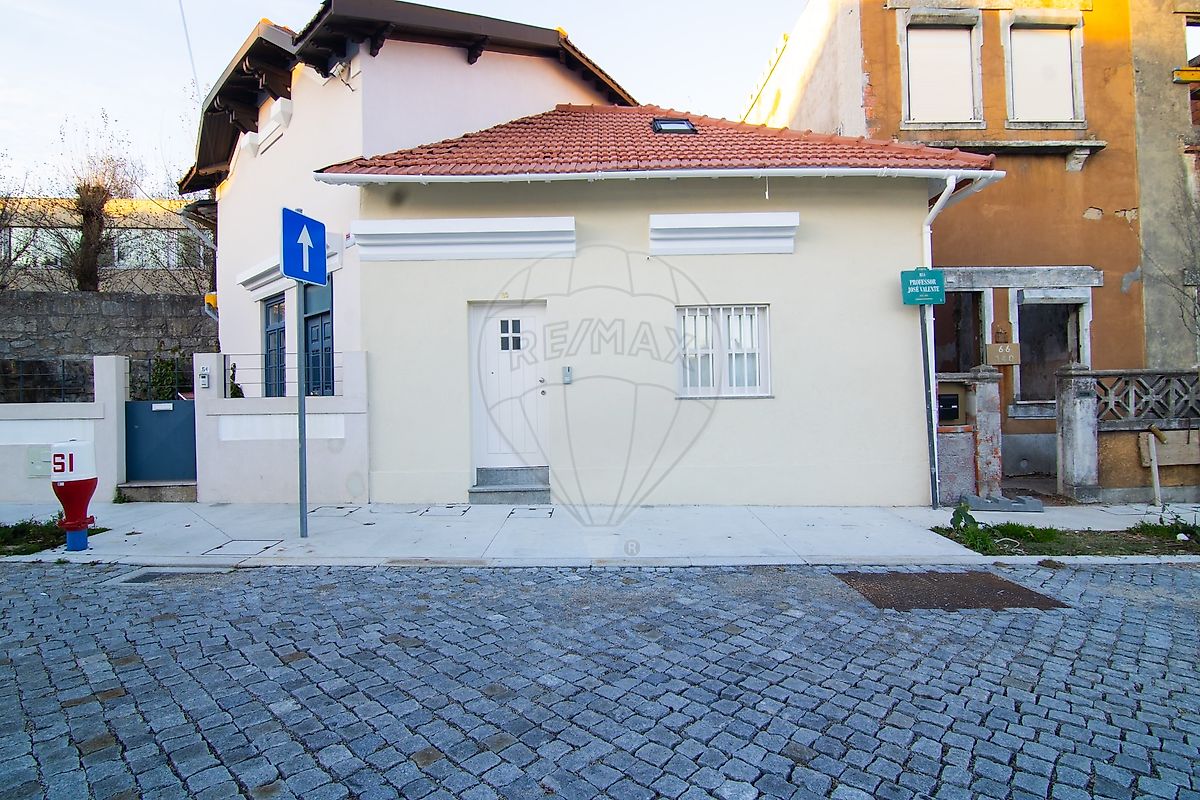 Moradia T2 para venda