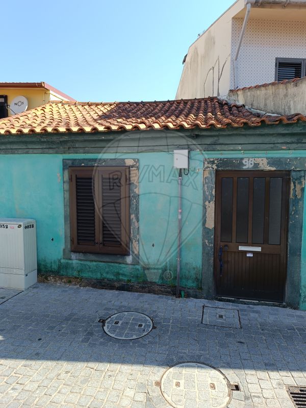 Moradia T2 para venda