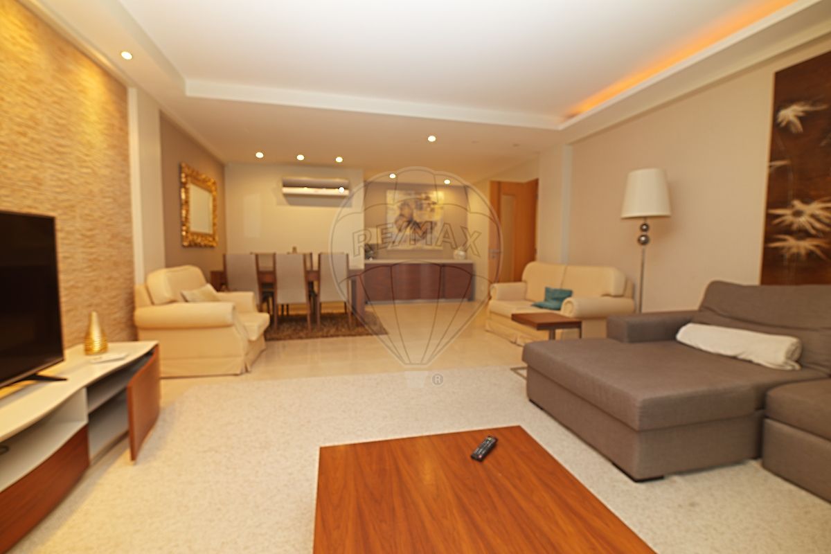 Apartamento T3 para arrendamento