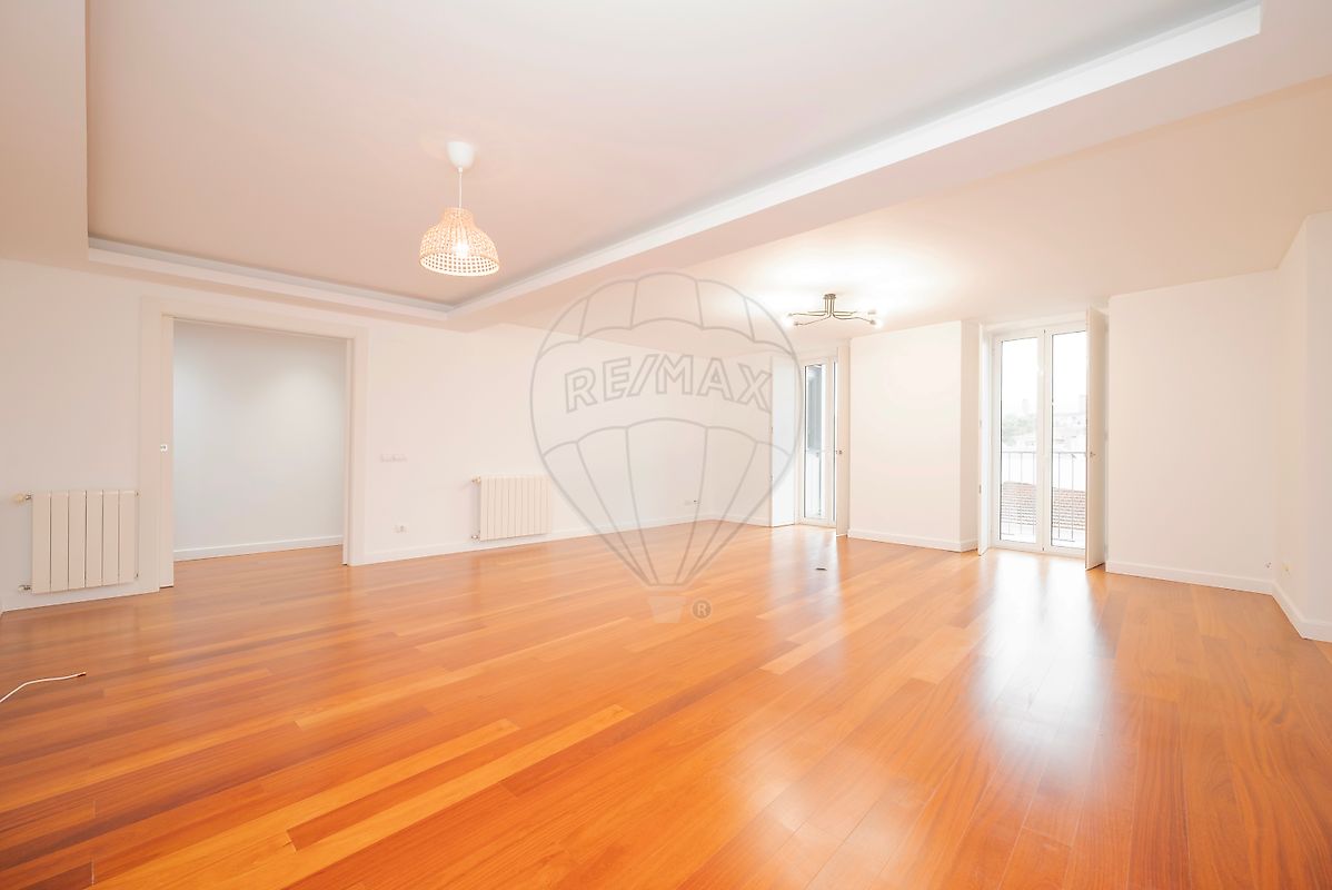 Apartamento T3 para arrendamento