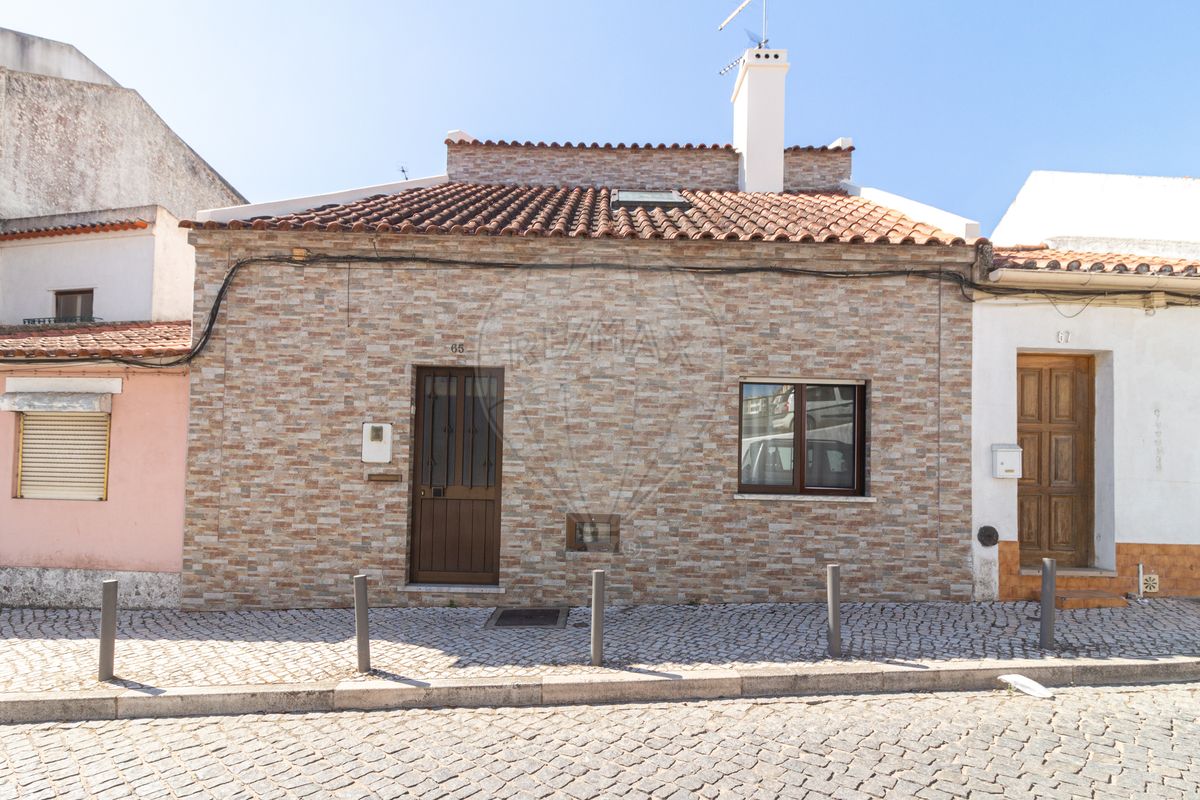 Moradia T2 para venda