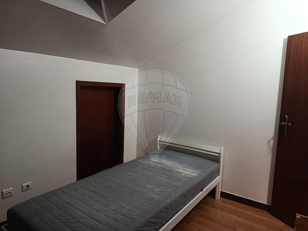 Moradia T2 para venda