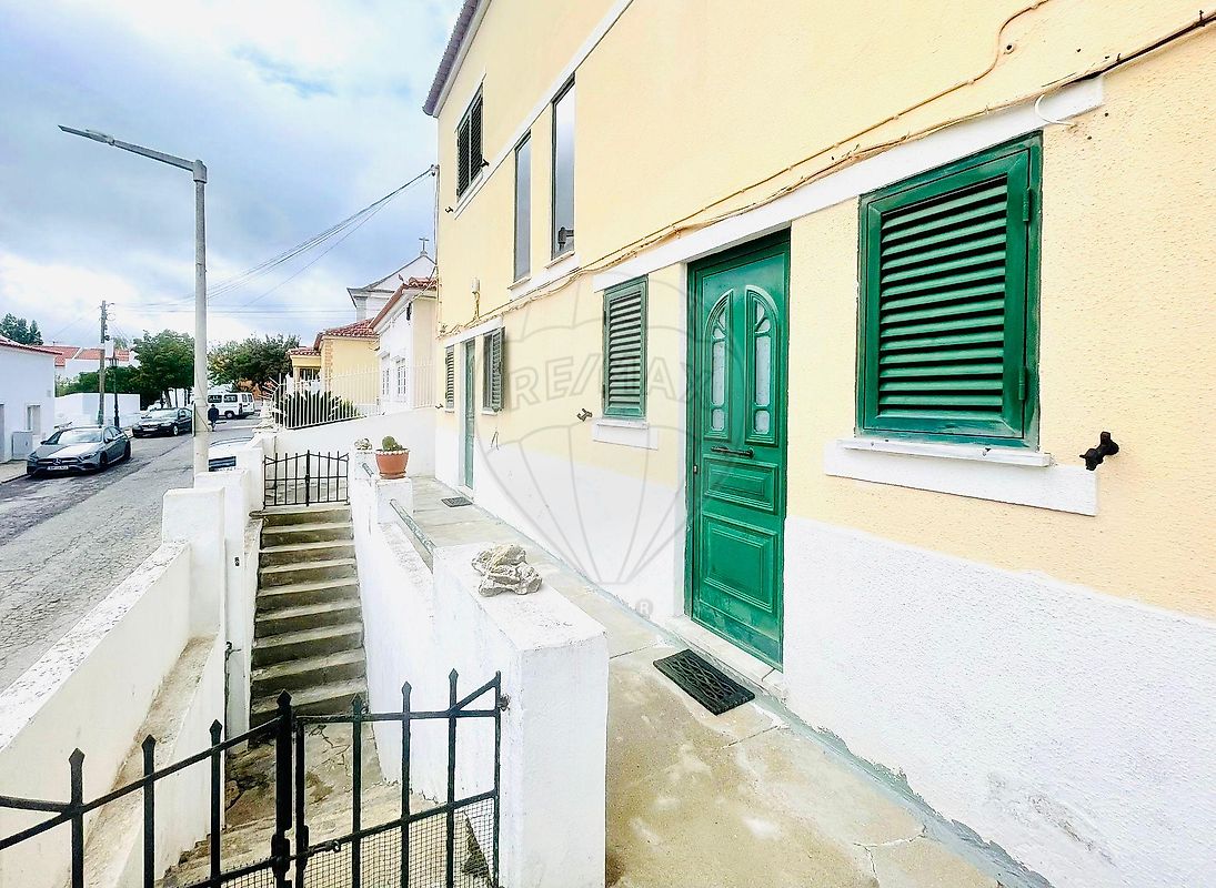 Moradia T4 para venda