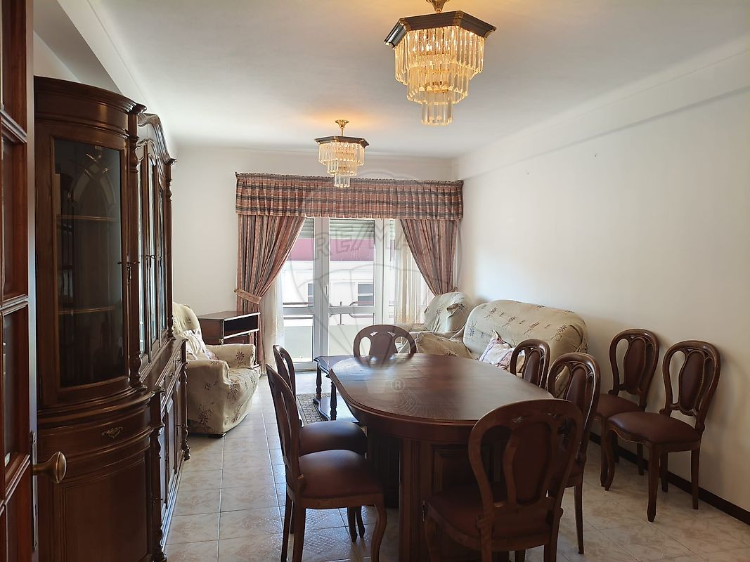 Apartamento T3 para arrendamento