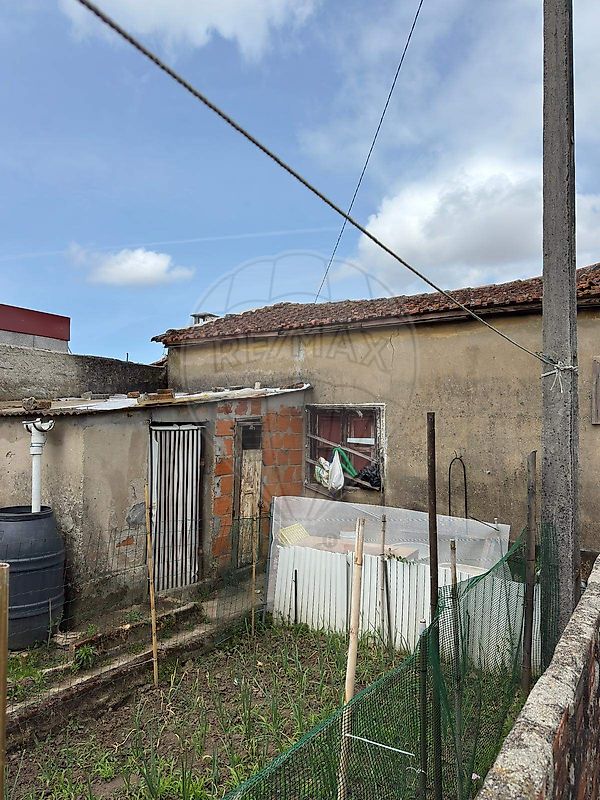 Moradia T2 para venda