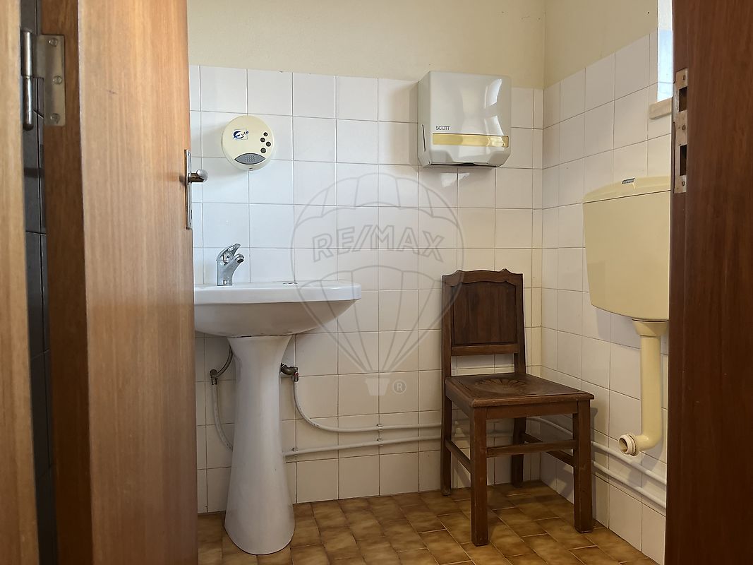 Moradia T4 para venda