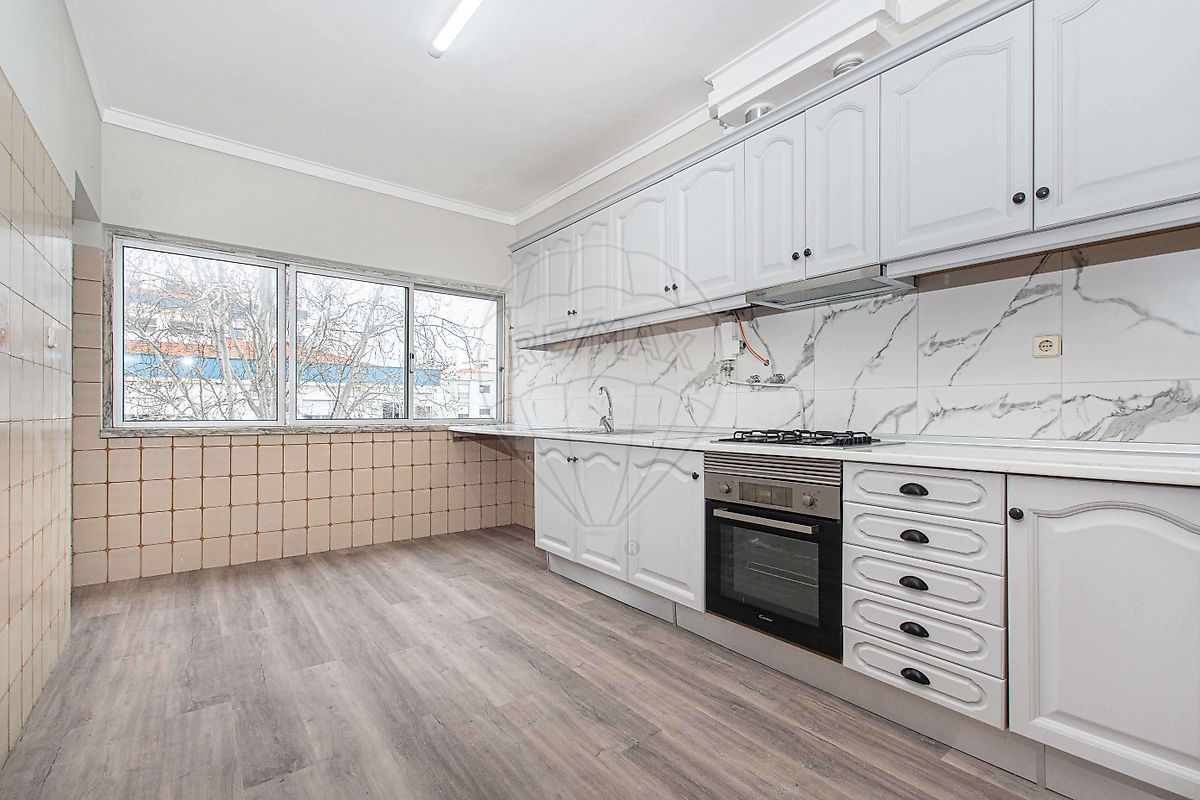 Apartamento T2 para arrendamento