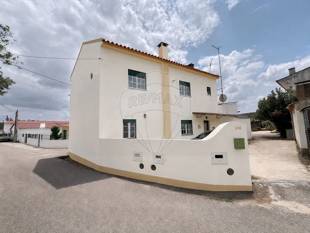 Moradia T3 para venda