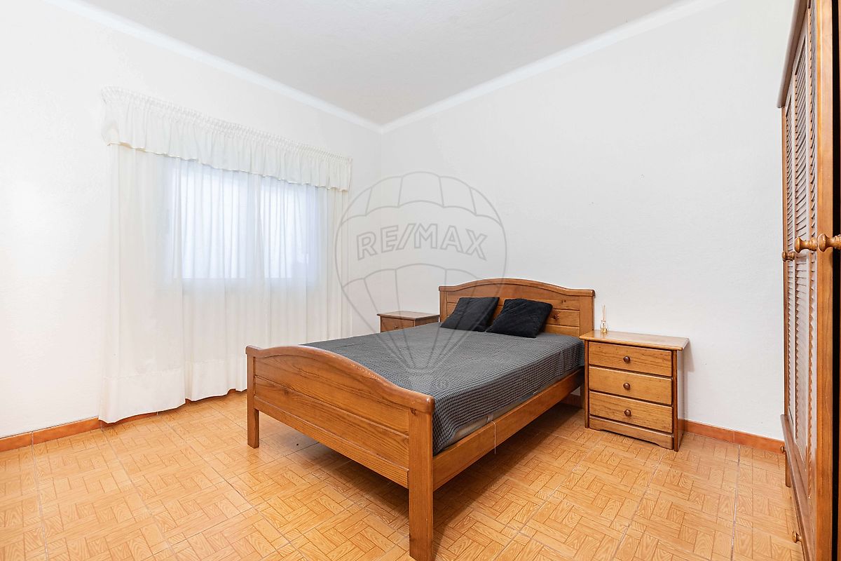 Apartamento T1 para arrendamento