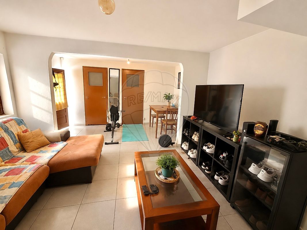 Moradia T4 para venda