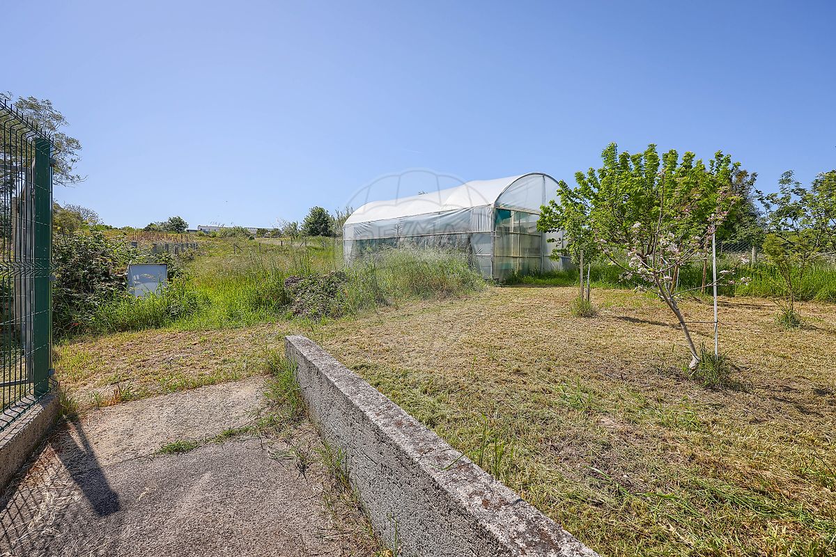 Moradia T4 para venda