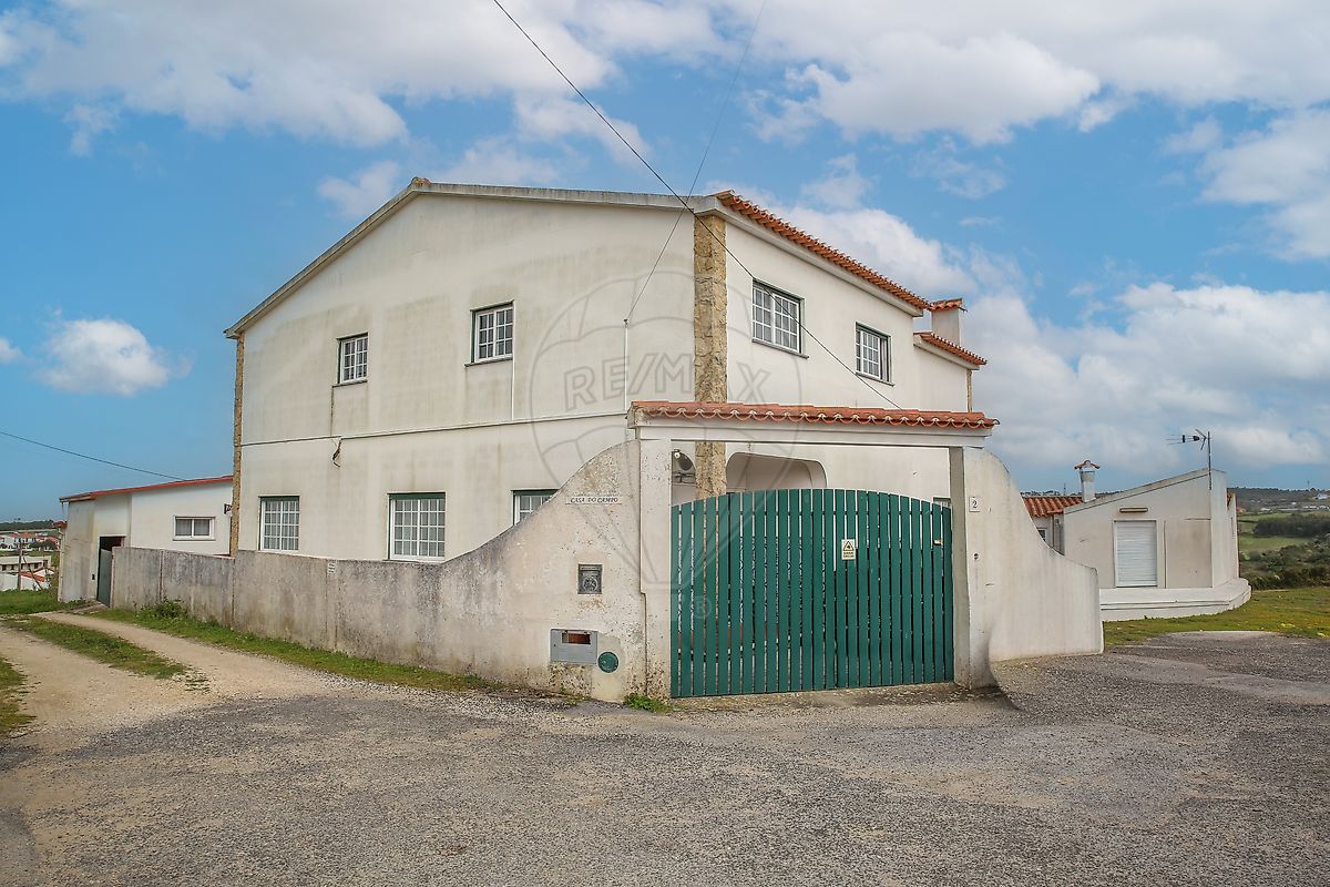 Moradia T5 para venda