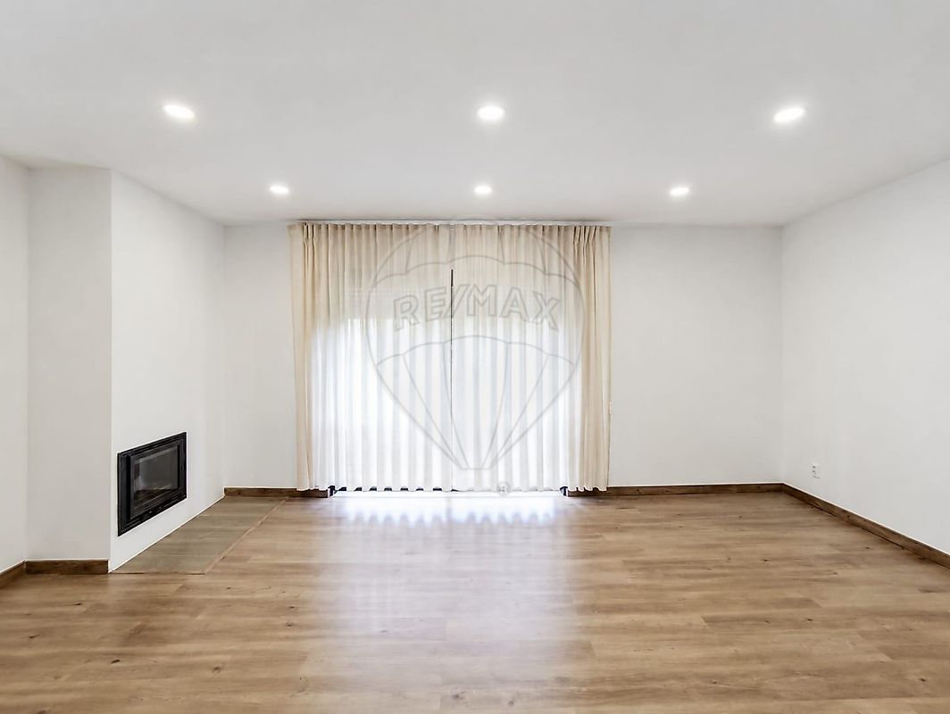 Apartamento T2 para arrendamento