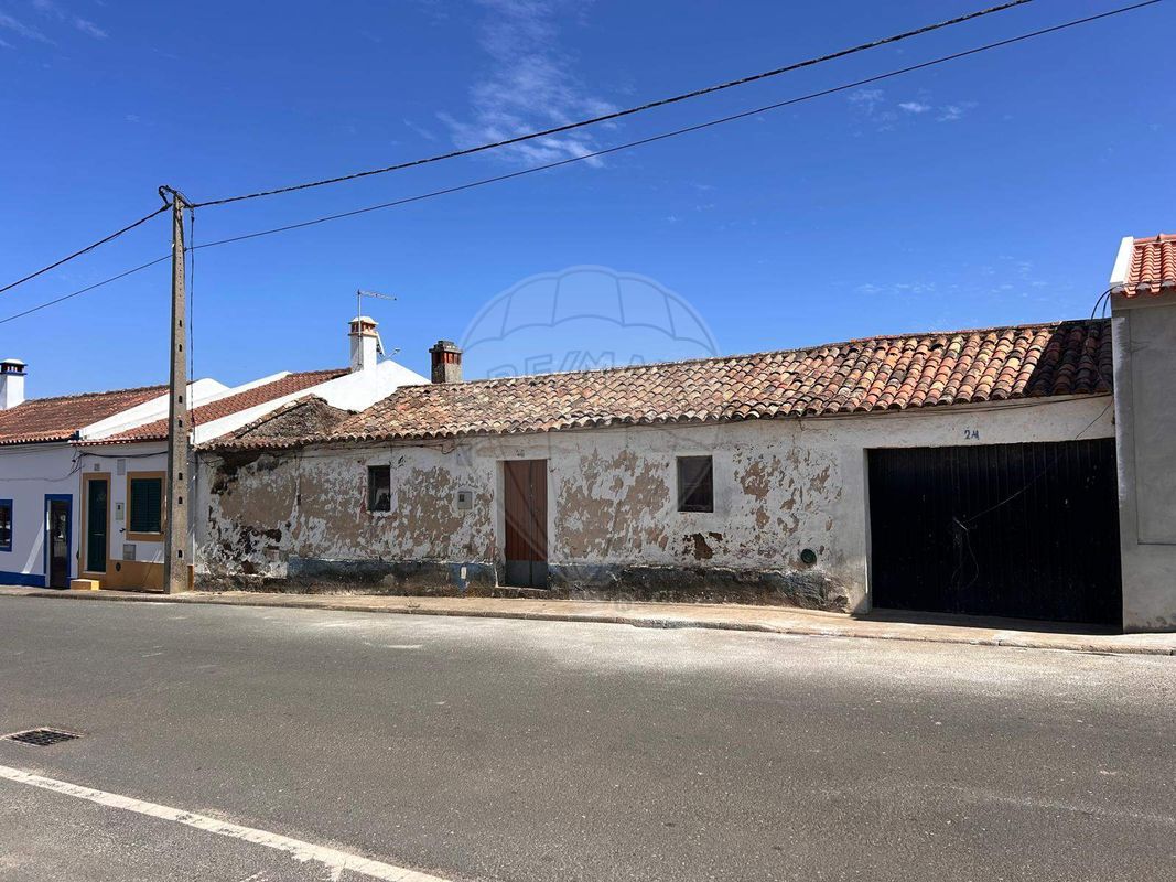 Moradia T2 para venda