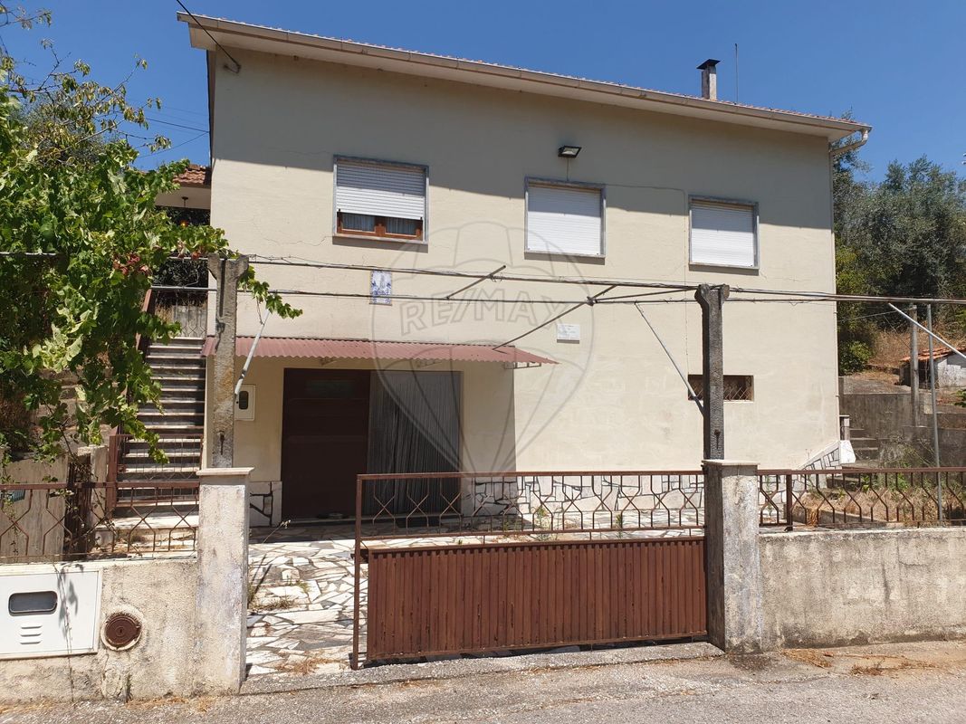 Moradia T3 para venda