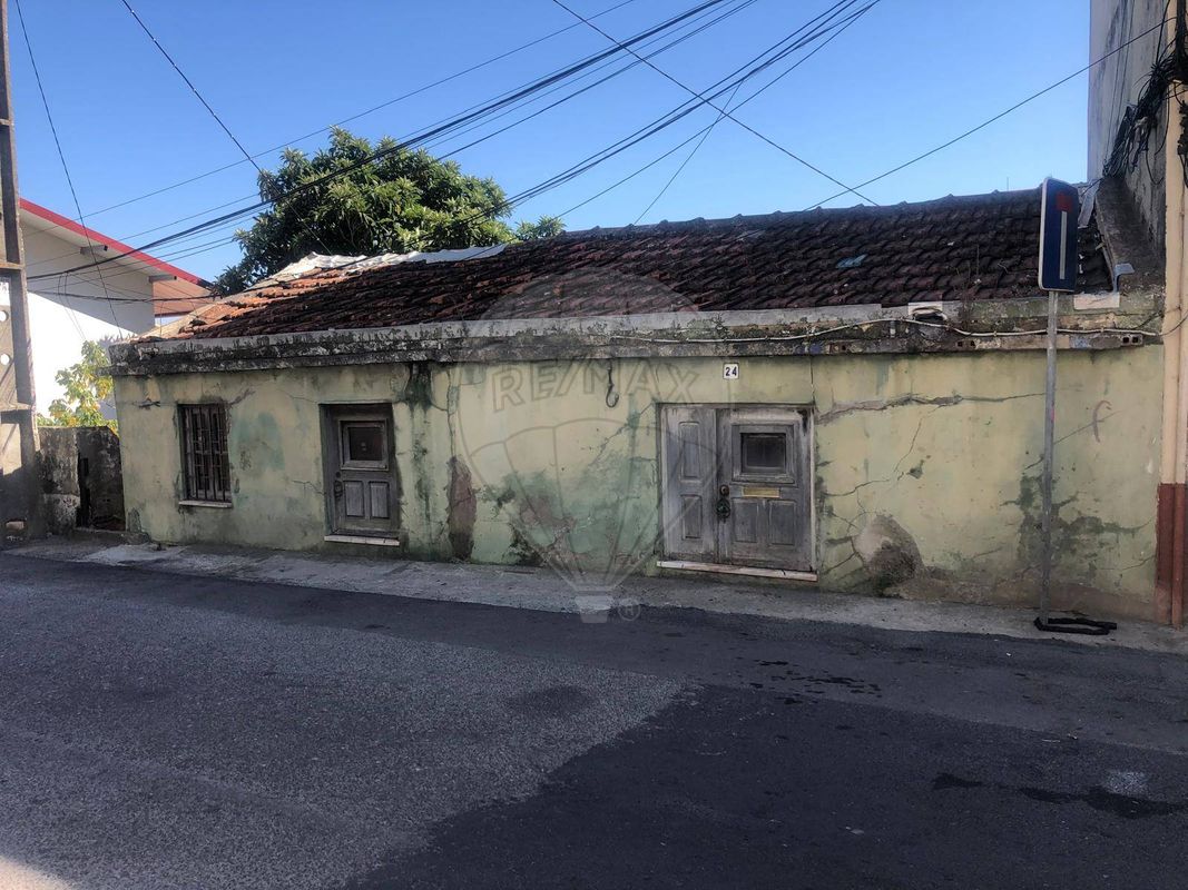 Moradia T6 para venda