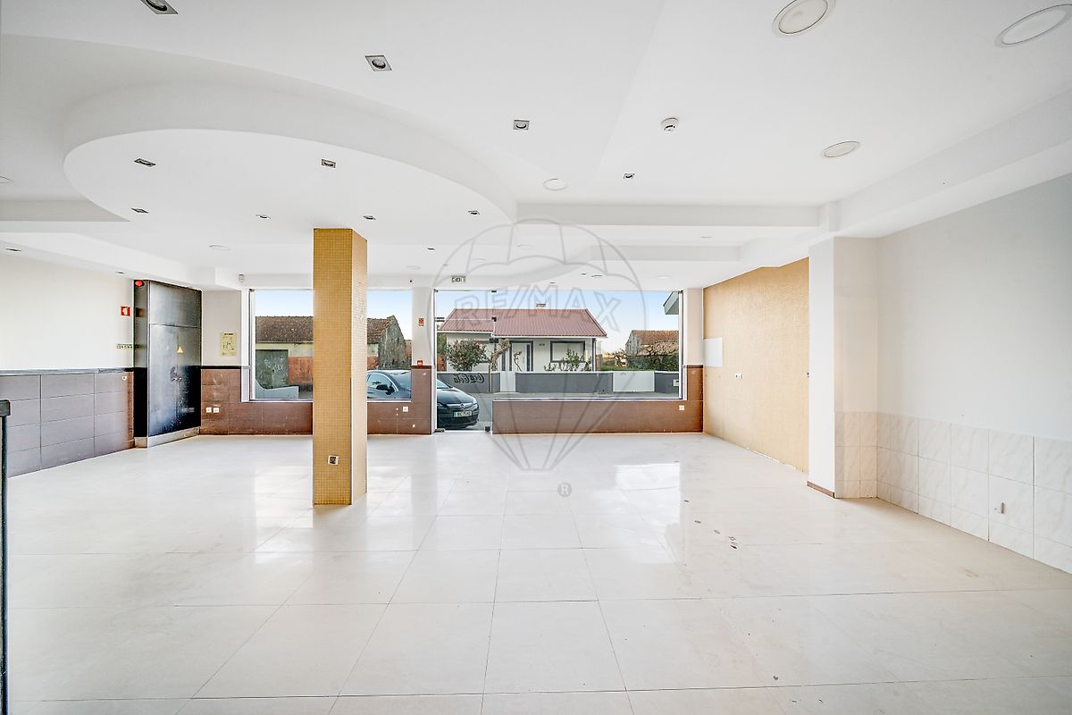 Loja  para arrendamento