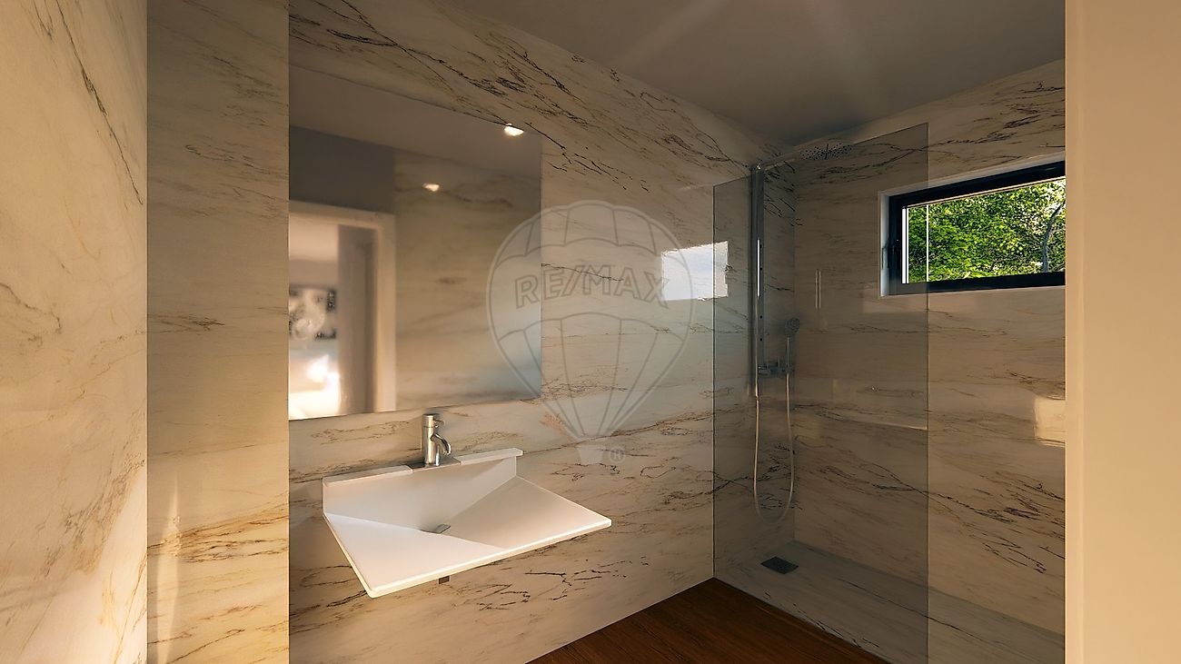 Moradia T4 para venda