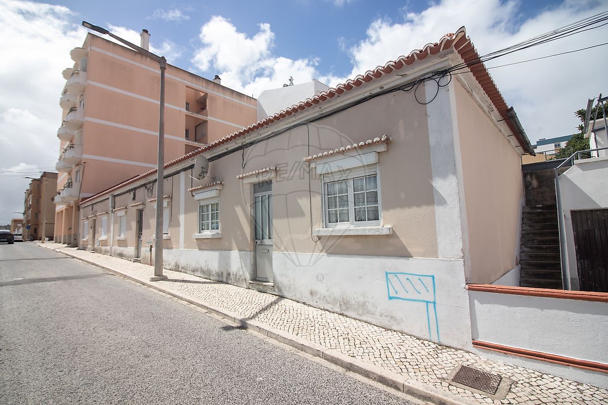 Moradia T2 para venda