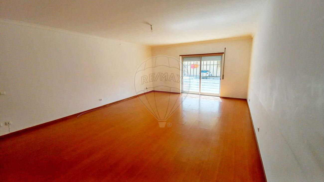 Apartamento T4 para venda