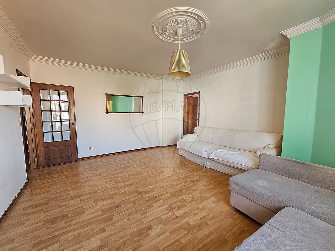 Apartamento T1 para arrendamento