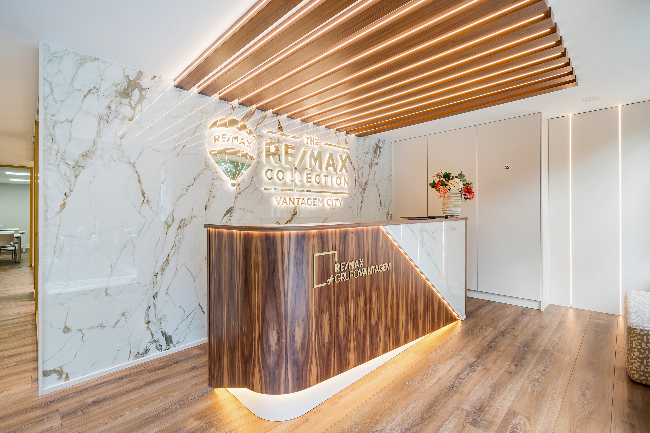RE/MAX Collection Vantagem City