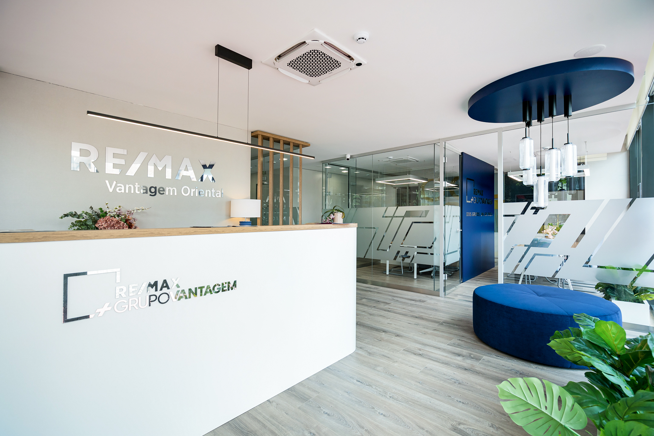 RE/MAX Vantagem Oriental